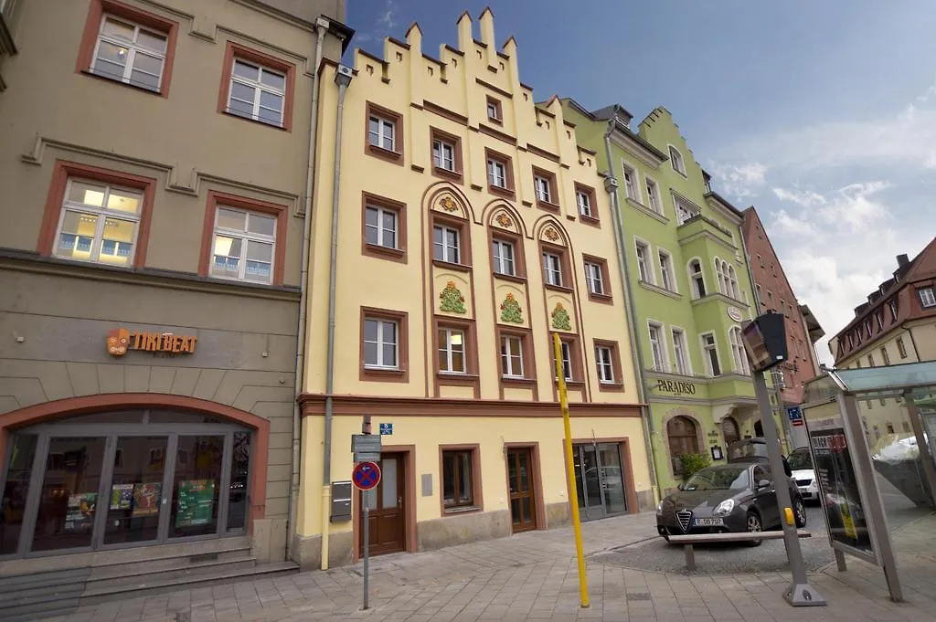 Arnulfsplatz Aparts Řezno 0*,  Německo